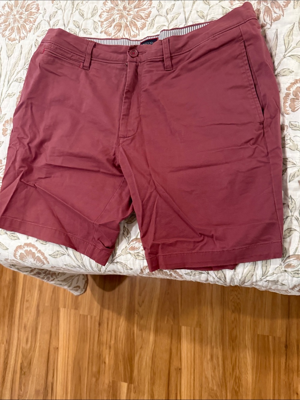 UNTUCKit Men's Flat Front Chino Shorts — Deep Burgundy